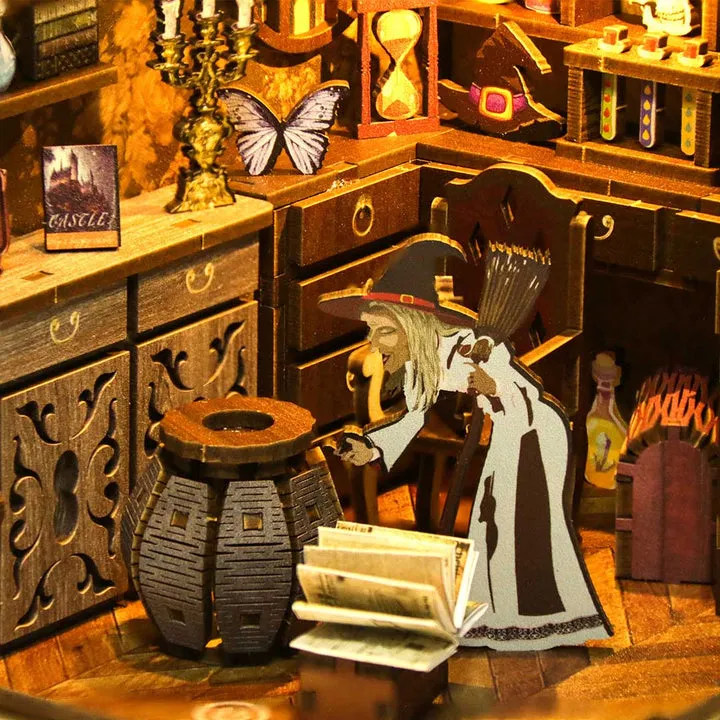 Book Nook - Magic Night - Image 6