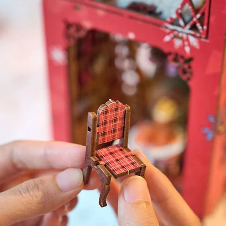 Book Nook - Merry Christmas - Image 12