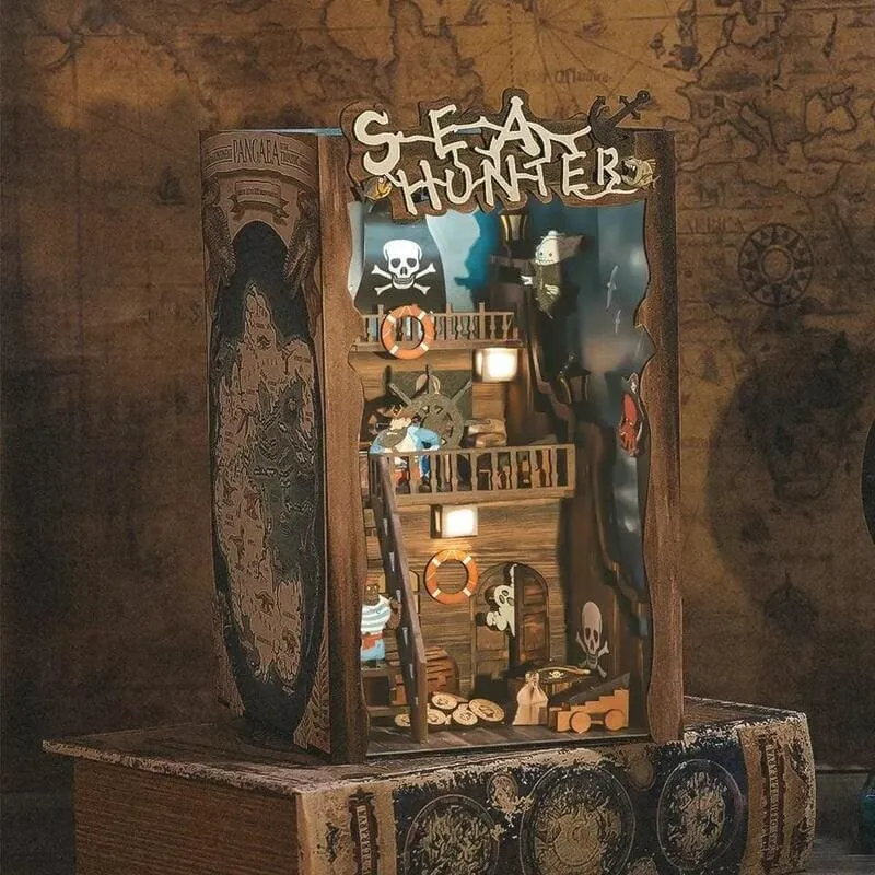 Booknook - Sea Hunter - Image 8