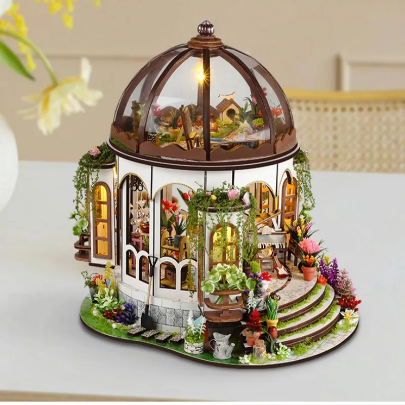 Miniature House - Hanging Garden - Image 3